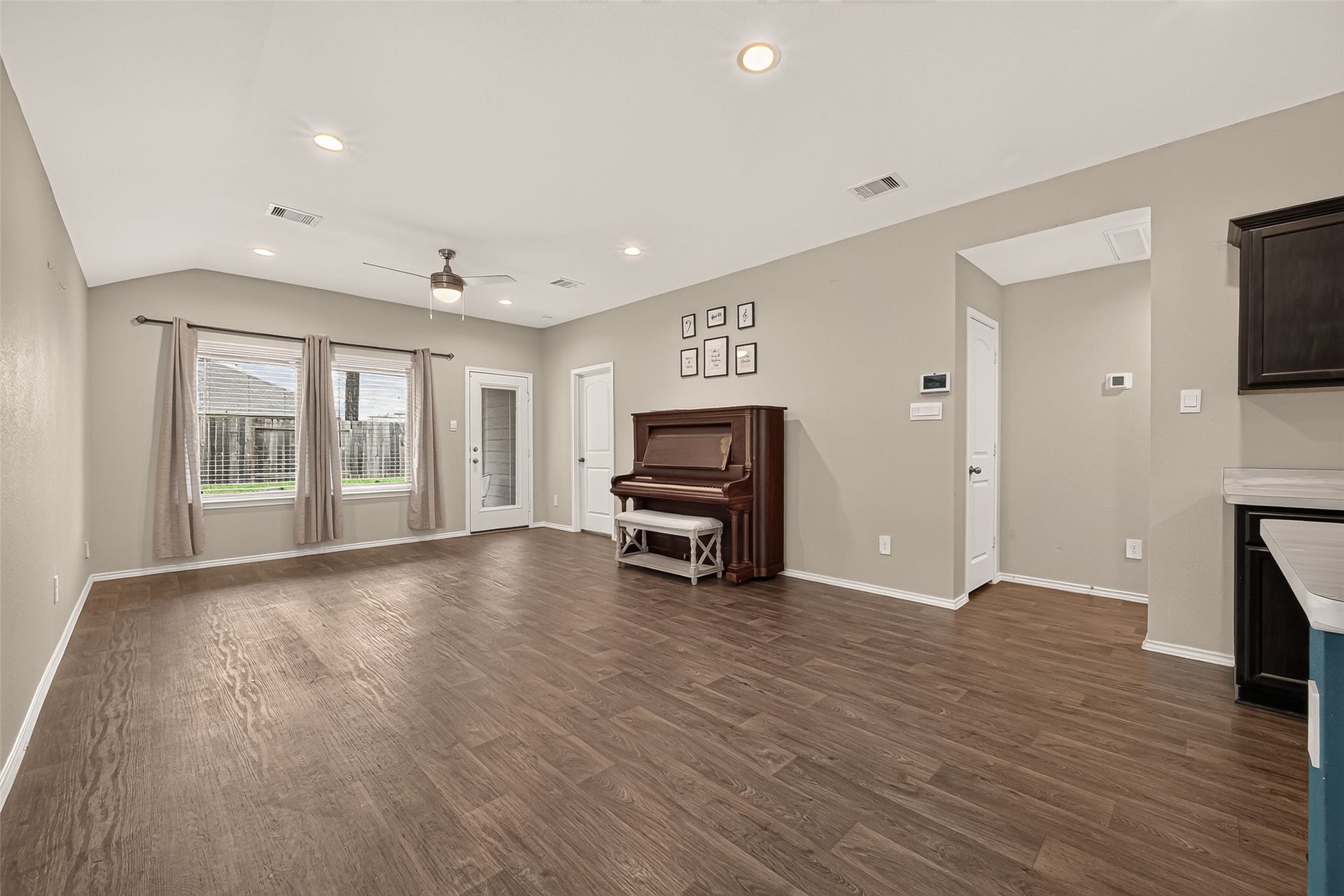 2415 Moraine Valley Drive, Spring, TX 77373