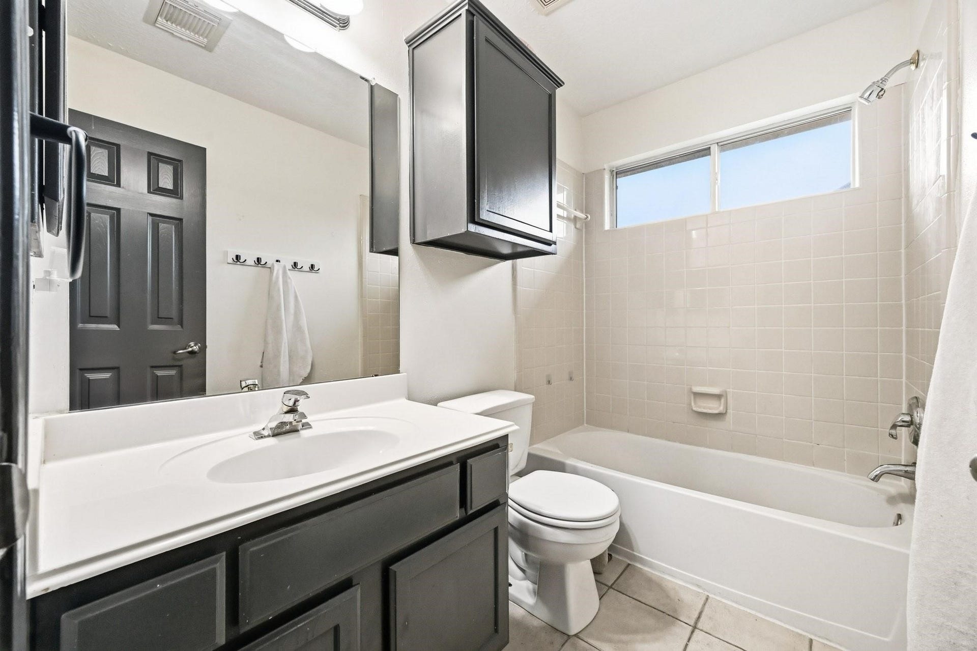 3807 Oakland Circle, Missouri City, TX 77459 3807 Oakland Circle, Missouri City, TX 77459