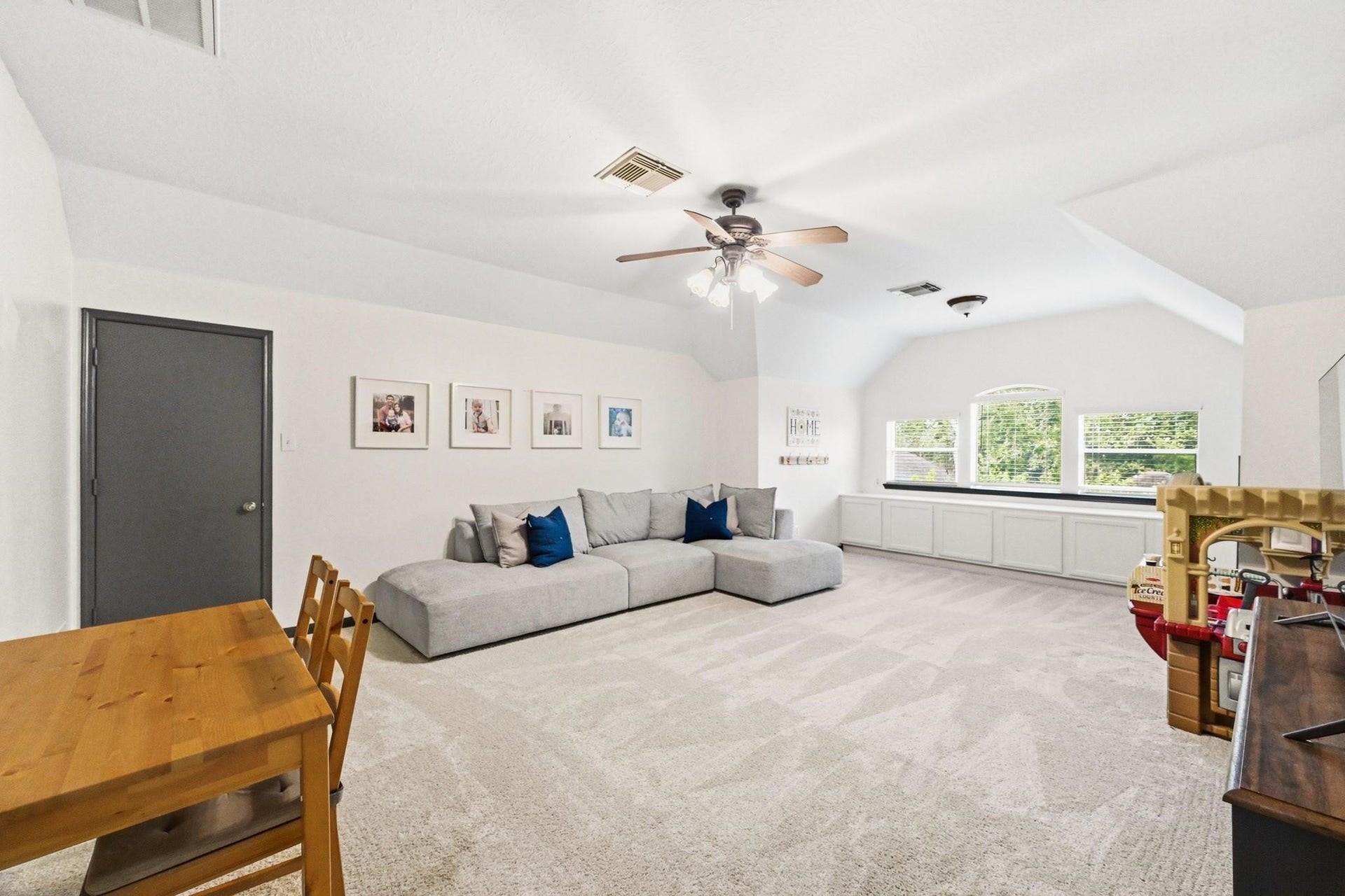 3807 Oakland Circle, Missouri City, TX 77459 3807 Oakland Circle, Missouri City, TX 77459