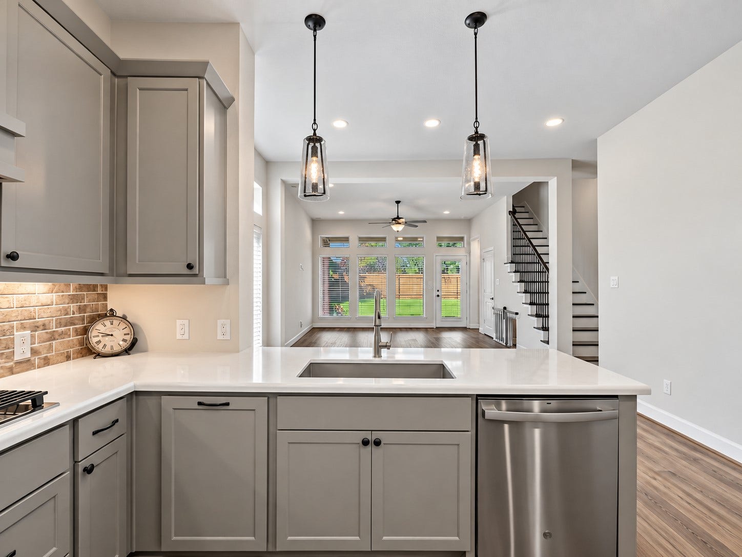 146 Dove Springs Court, Conroe, TX 77304 146 Dove Springs Court, Conroe, TX 77304