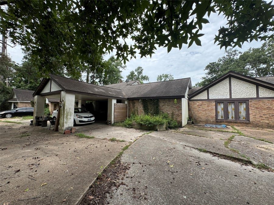 Property photo for 33635 W Decker Dr, Magnolia, TX