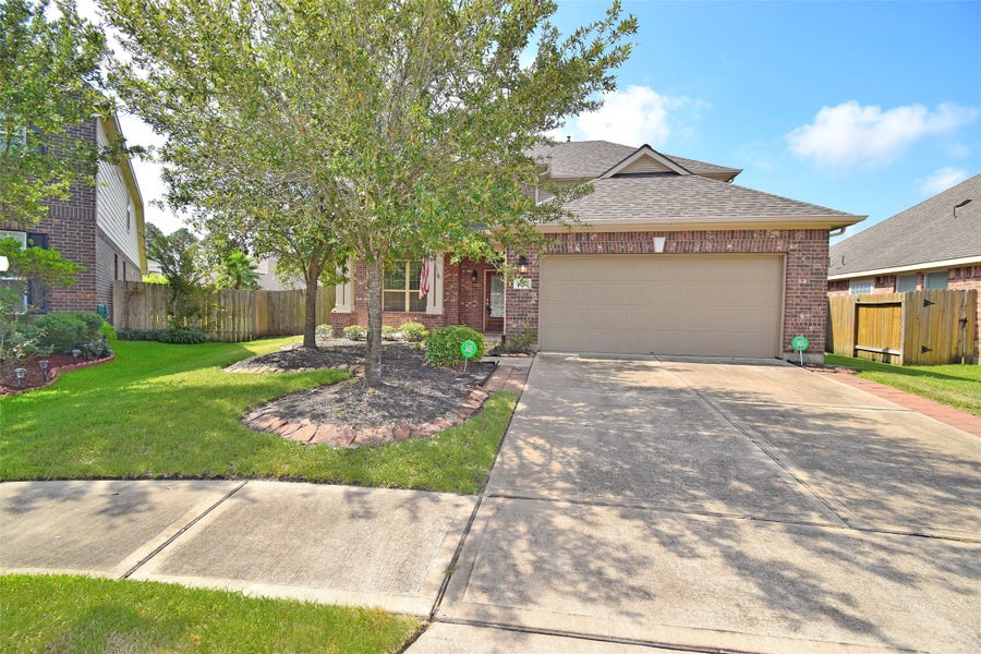Property photo for 11507 Bermondsey Drive, Tomball, TX