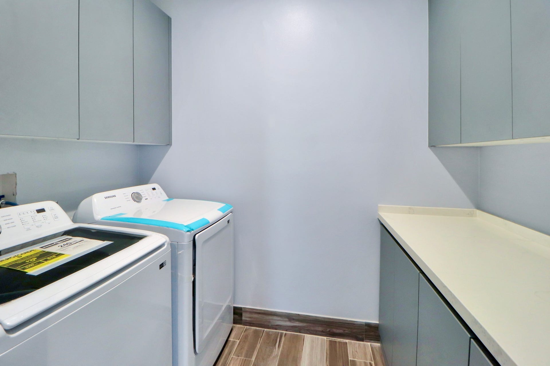 3027 Clinton Drive, Houston, TX 77020
