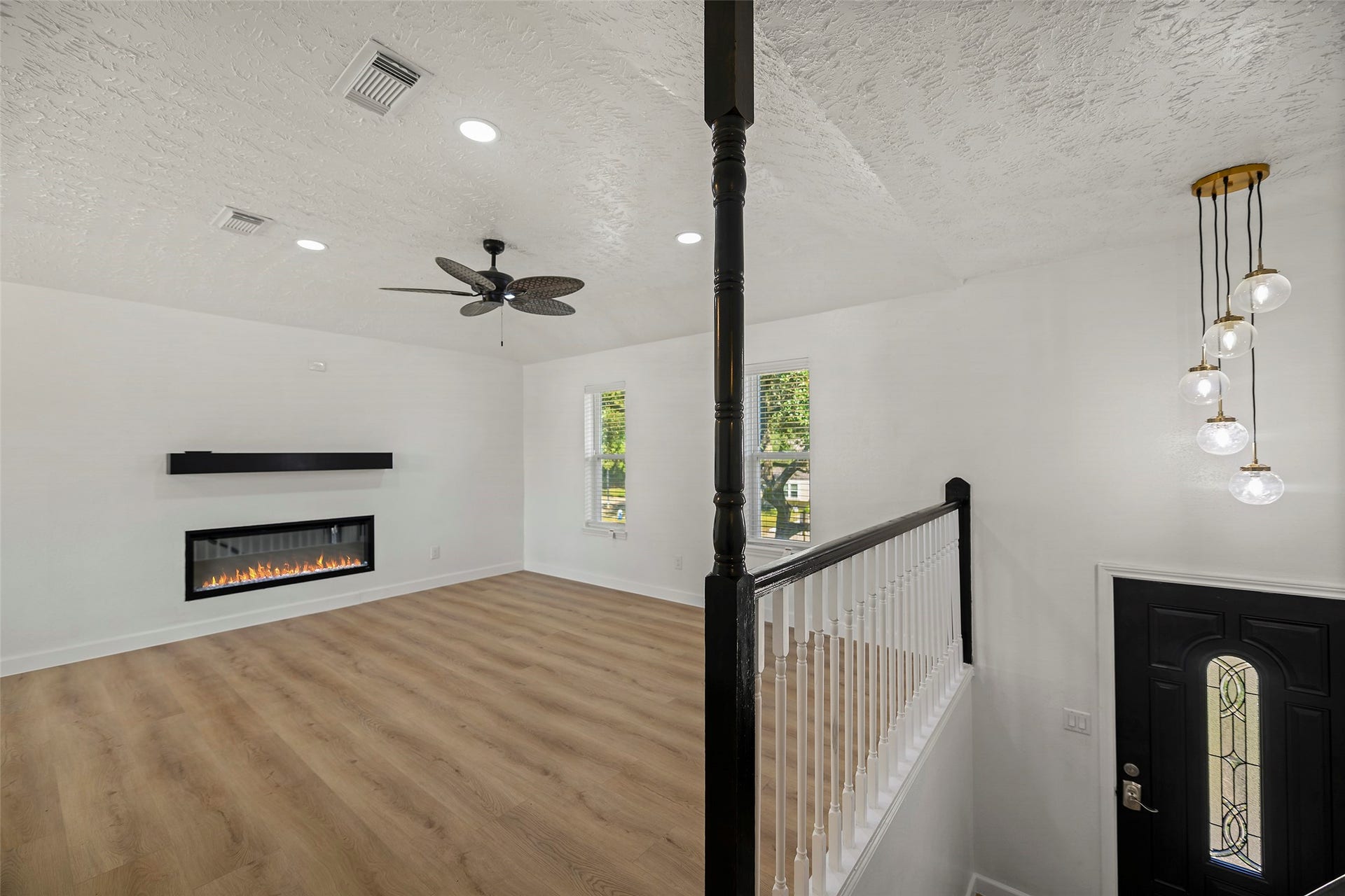 19331 Diversion Drive, Tomball, TX 77375 Brand new light fixtures throughout the home