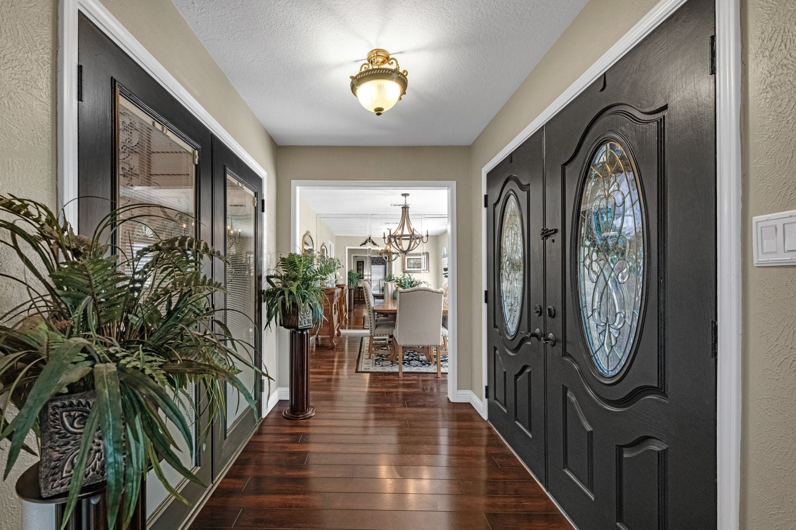 16043 Spinnaker Drive, Crosby, TX 77532 16043 Spinnaker Drive, Crosby, TX 77532