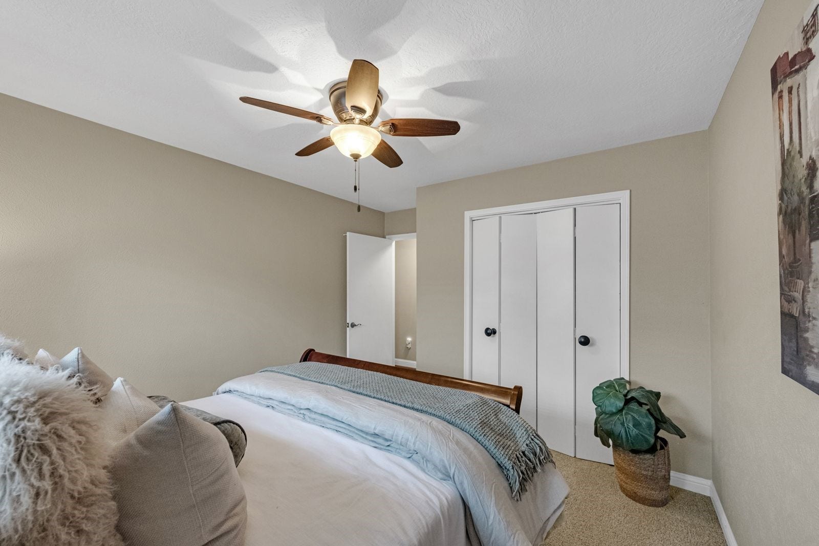 16043 Spinnaker Drive, Crosby, TX 77532 16043 Spinnaker Drive, Crosby, TX 77532