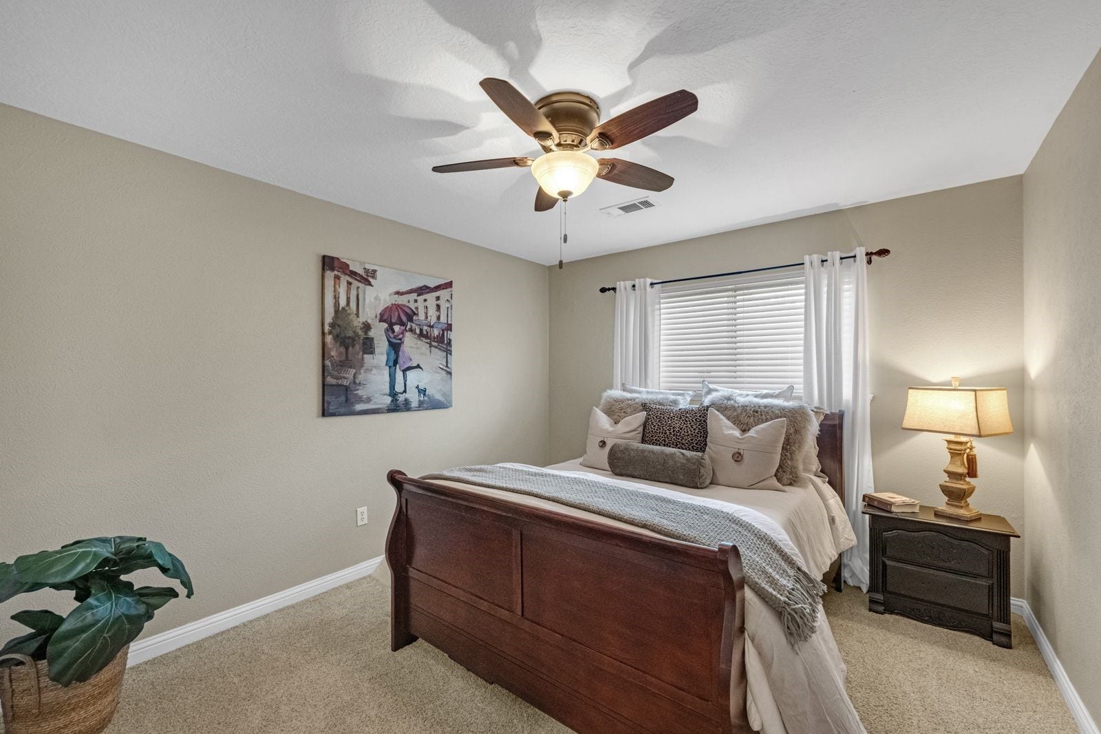 16043 Spinnaker Drive, Crosby, TX 77532 16043 Spinnaker Drive, Crosby, TX 77532