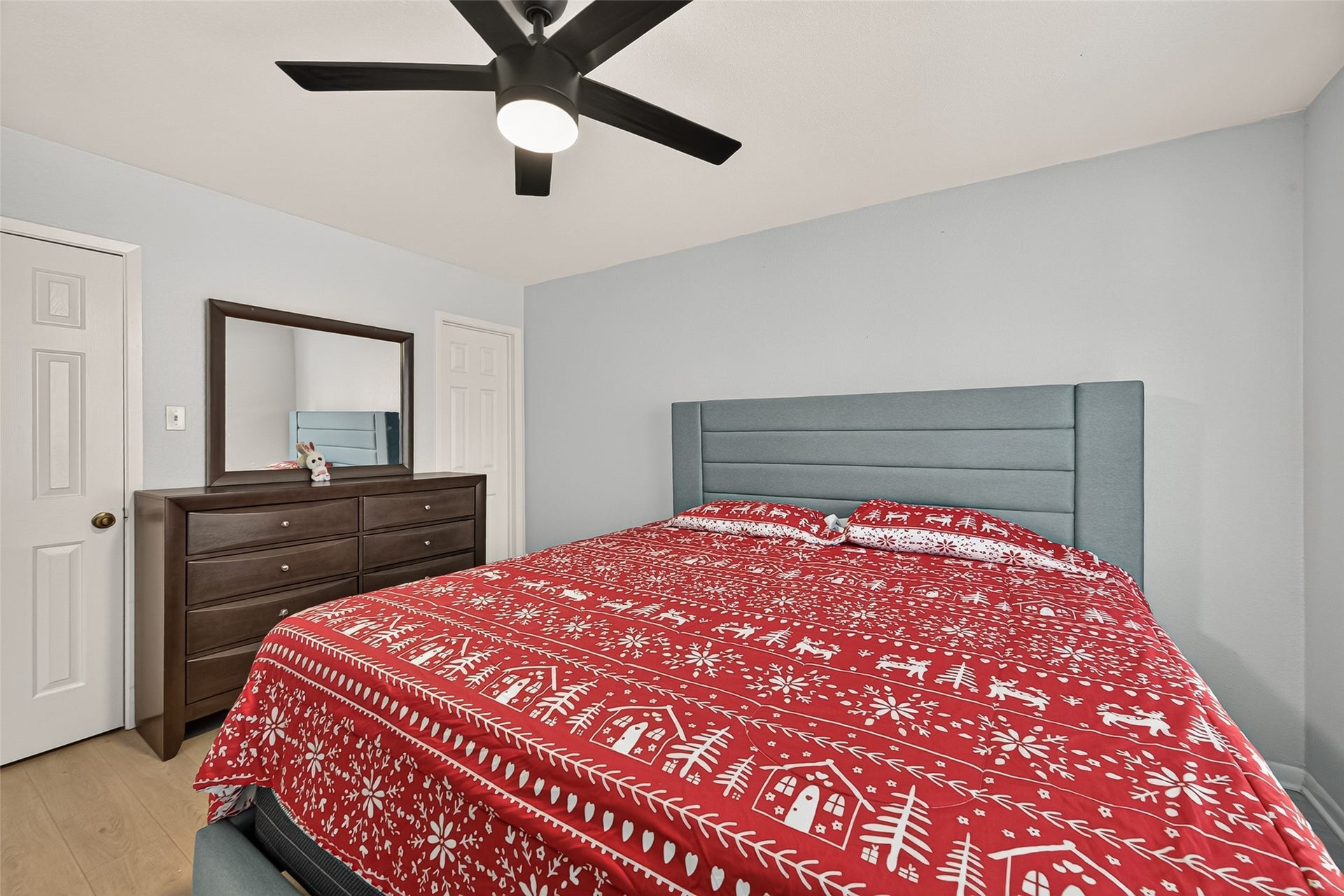 16111 Aspenglenn Drive, #208, Houston, TX 77084 16111 Aspenglenn Drive, #208, Houston, TX 77084