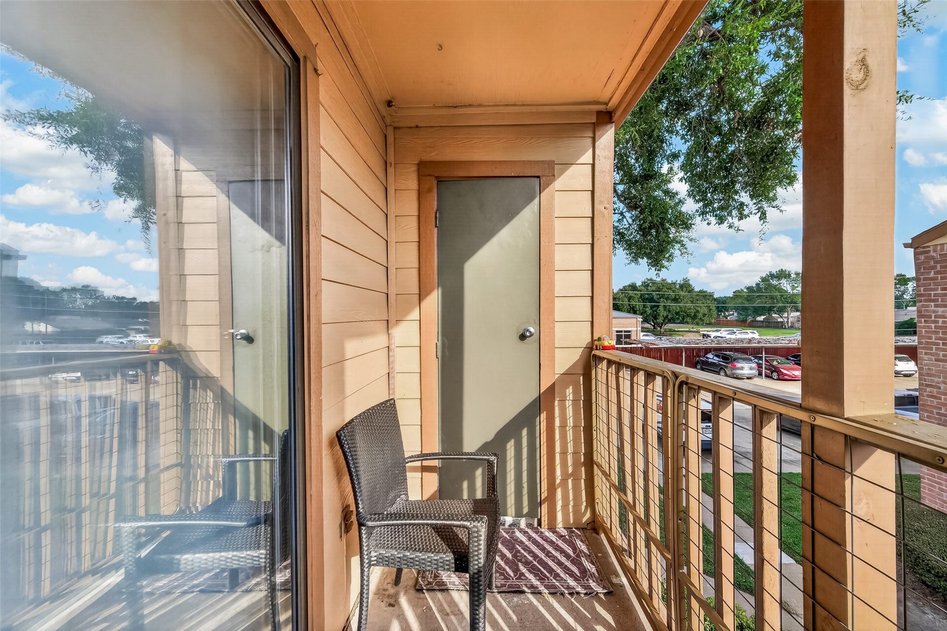16111 Aspenglenn Drive, #208, Houston, TX 77084 16111 Aspenglenn Drive, #208, Houston, TX 77084