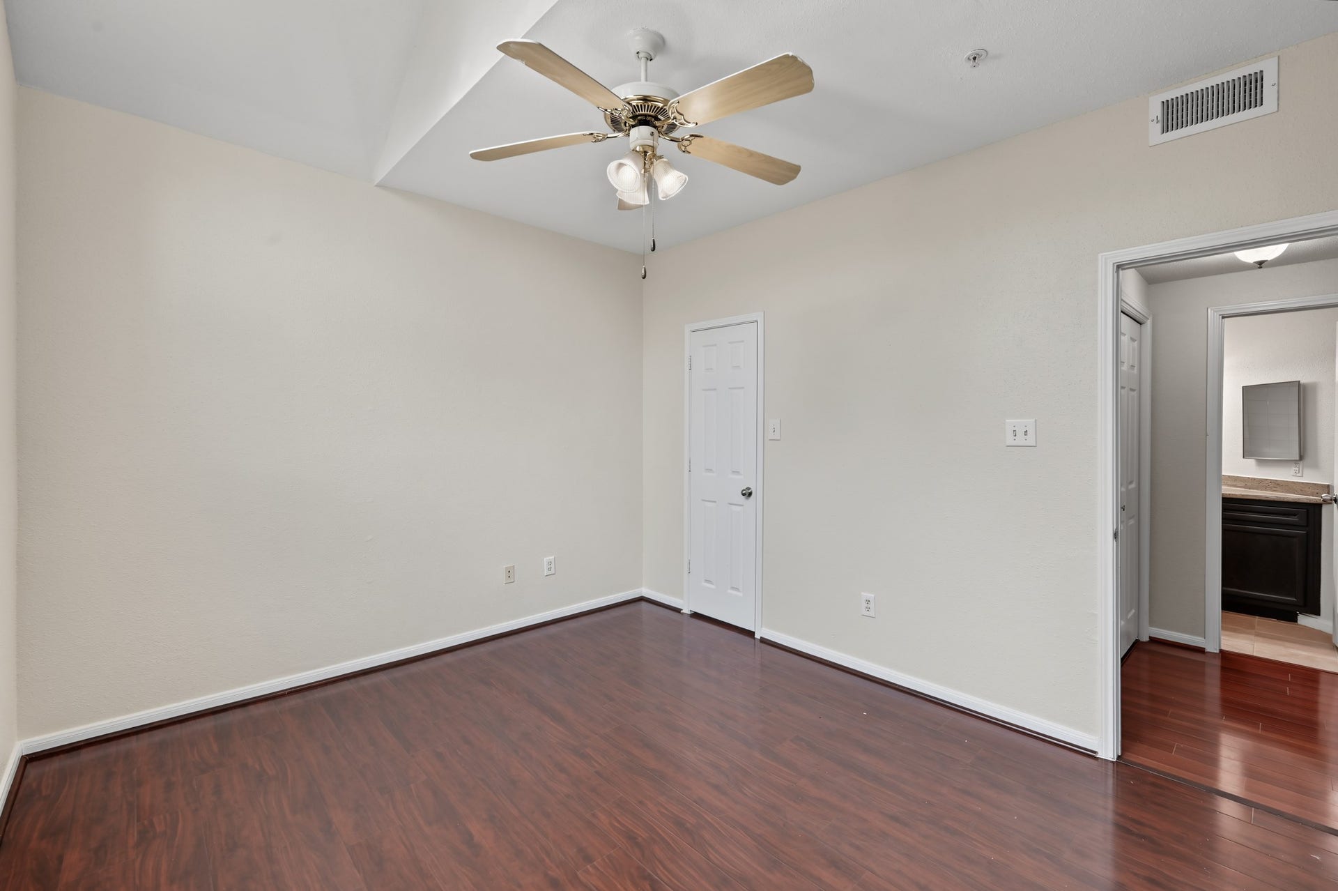 1330 Old Spanish Trail, #6301, Houston, TX 77054