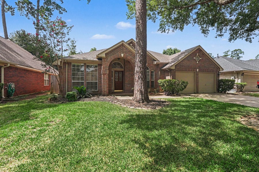 Property photo for 11903 Lakewood Trial Trail, Tomball, TX