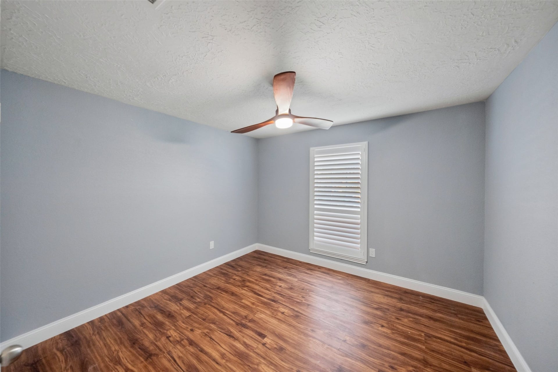 3211 N Park Drive, Missouri City, TX 77459 3211 N Park Drive, Missouri City, TX 77459