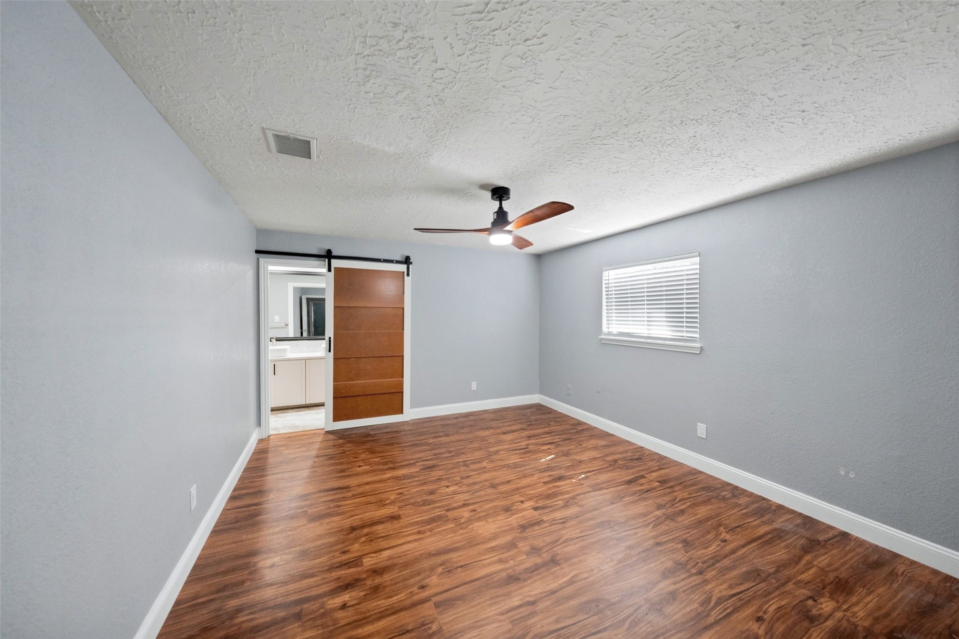 3211 N Park Drive, Missouri City, TX 77459 3211 N Park Drive, Missouri City, TX 77459