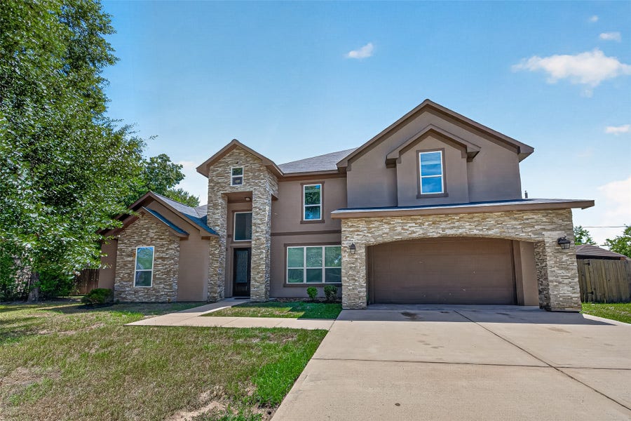 Property photo for 8807 Sedgemoor Drive, Tomball, TX