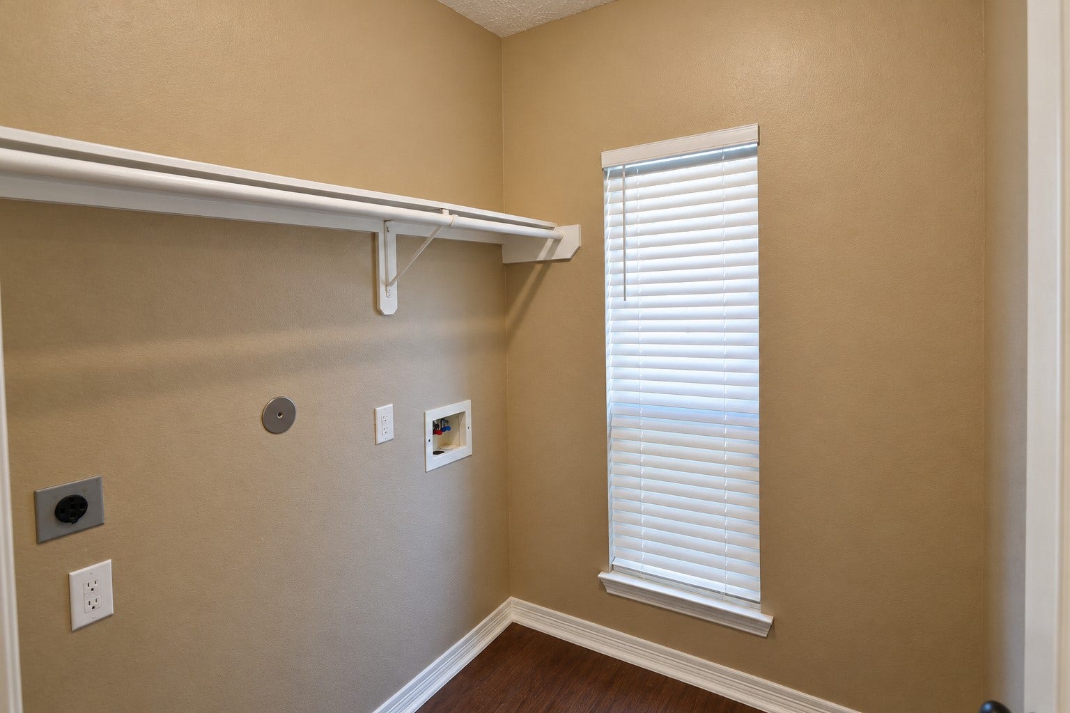 38015 W Sulphur Creek Drive, Magnolia, TX 77355 38015 W Sulphur Creek Drive, Magnolia, TX 77355