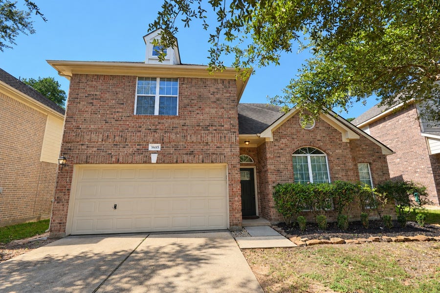 Property photo for 38015 W Sulphur Creek Drive, Magnolia, TX