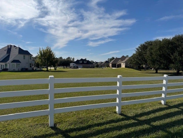 Property photo for 5912 Oak Leaf Court, Conroe, TX