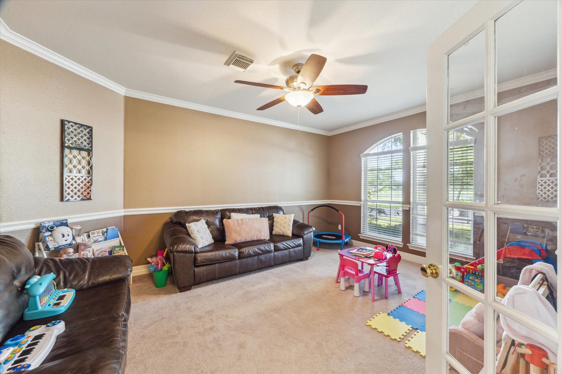 3608 Mahejan Drive, Pearland, TX 77584 3608 Mahejan Drive, Pearland, TX 77584