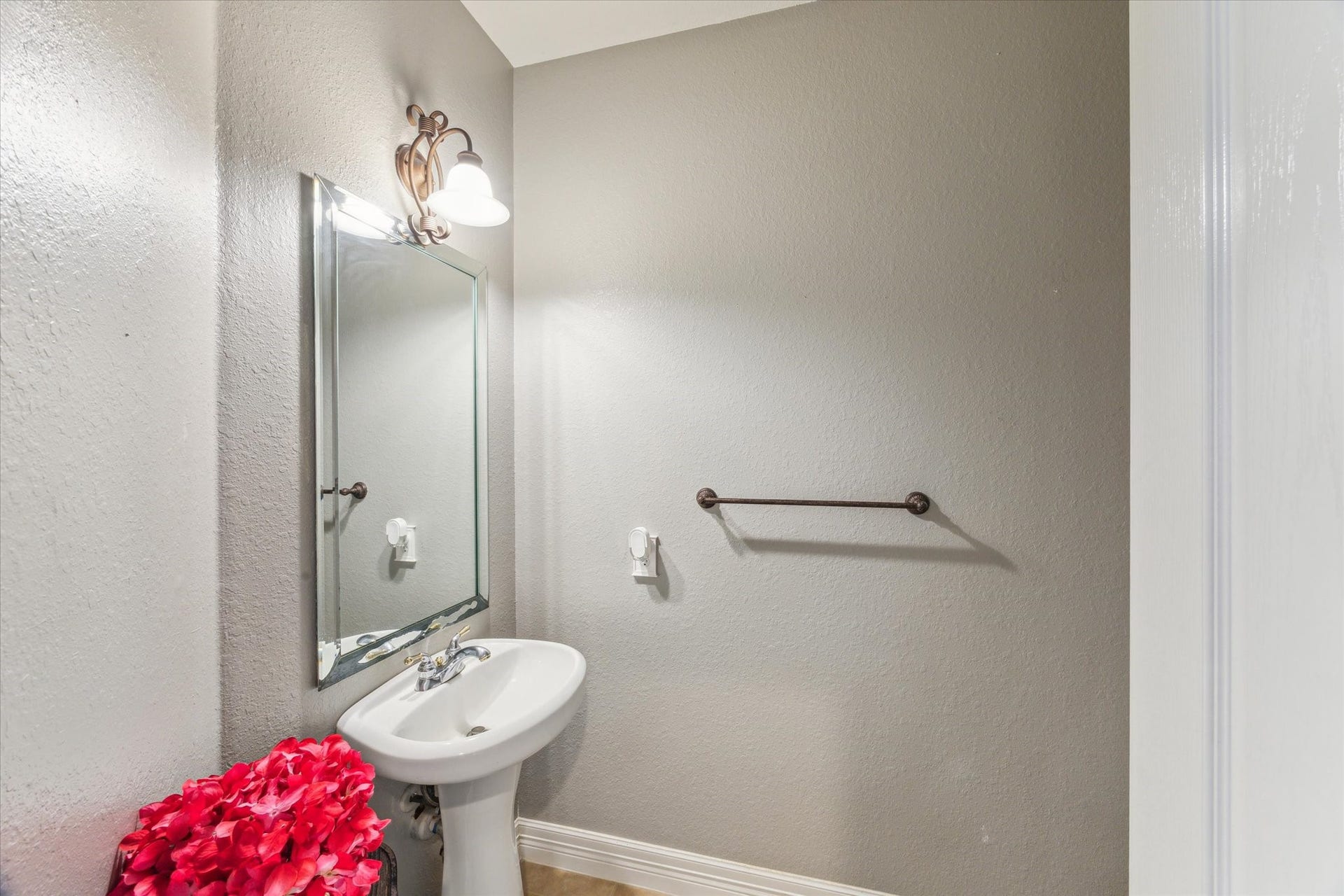 3608 Mahejan Drive, Pearland, TX 77584 3608 Mahejan Drive, Pearland, TX 77584