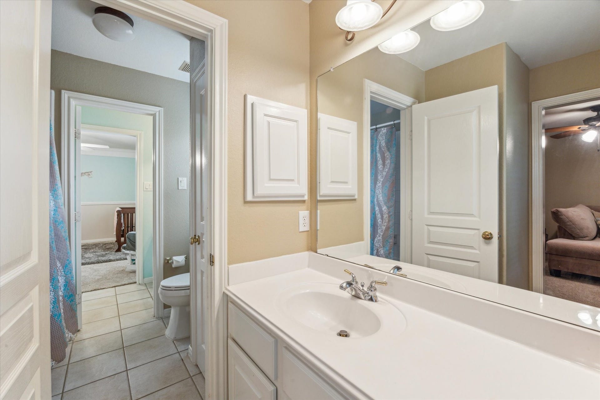 3608 Mahejan Drive, Pearland, TX 77584 3608 Mahejan Drive, Pearland, TX 77584