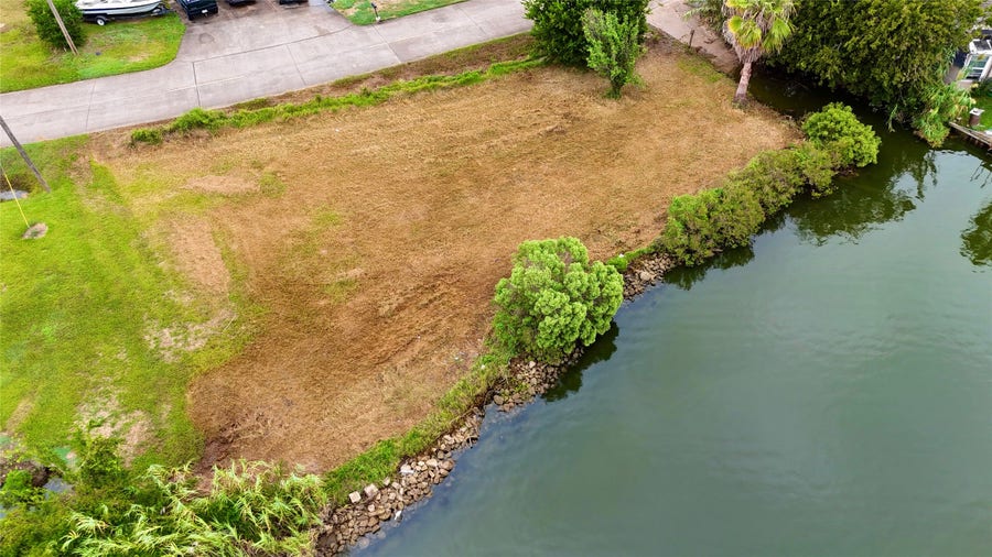 Property photo for 0000 Scenic Drive, Dickinson, TX