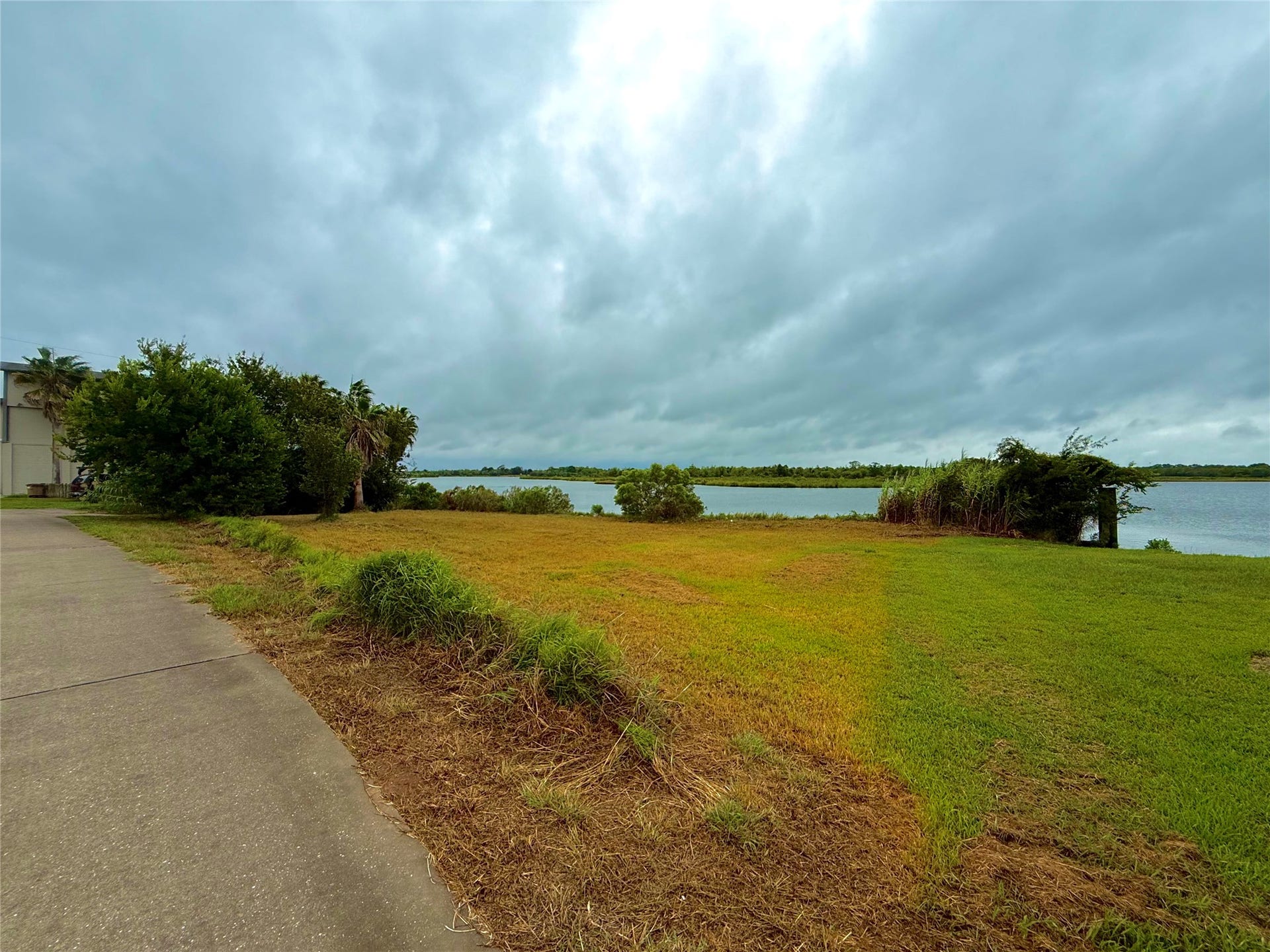 0000 Scenic Drive, Dickinson, TX 77539 0000 Scenic Drive, Dickinson, TX 77539