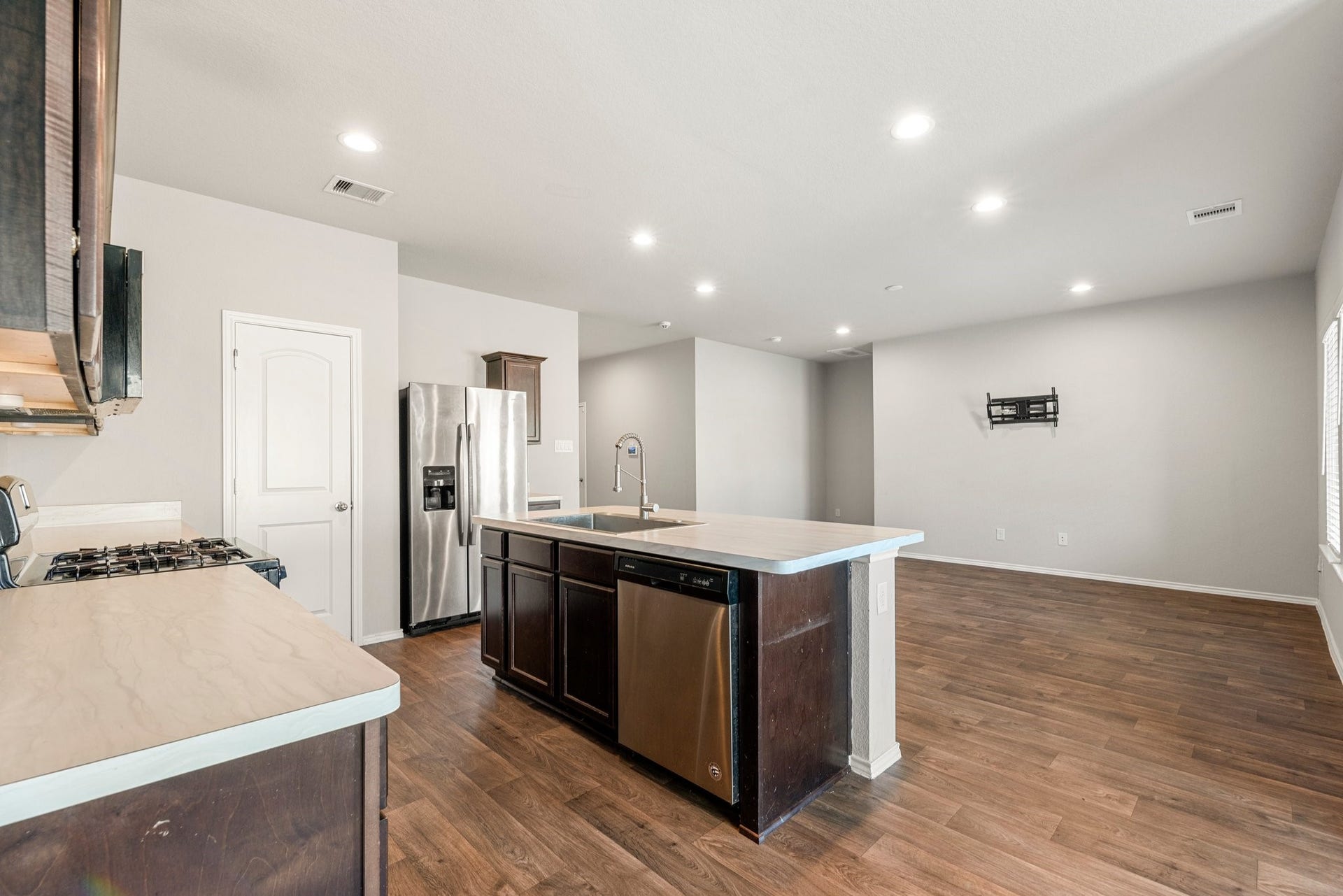 5506 Dover Terrace Way, Katy, TX 77449 5506 Dover Terrace Way, Katy, TX 77449