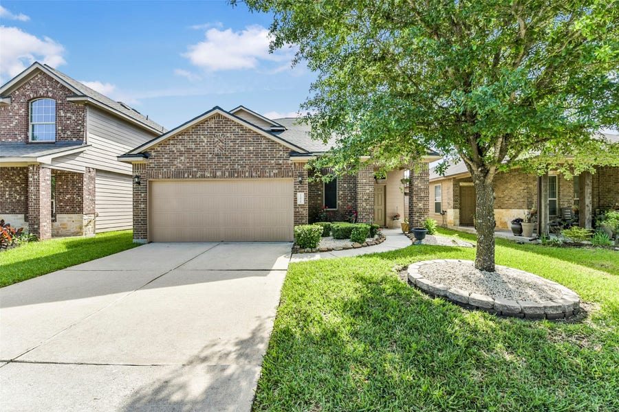 Property photo for 13939 Long Meadow Drive, Houston, TX