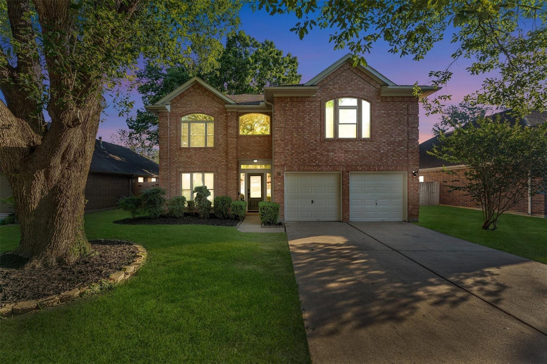 18 Dover Drive, Conroe, TX 77304 18 Dover Drive, Conroe, TX 77304