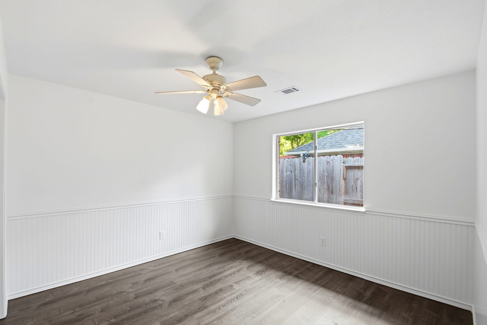 16918 Serenity Cove Circle, Friendswood, TX 77546 4th bedroom