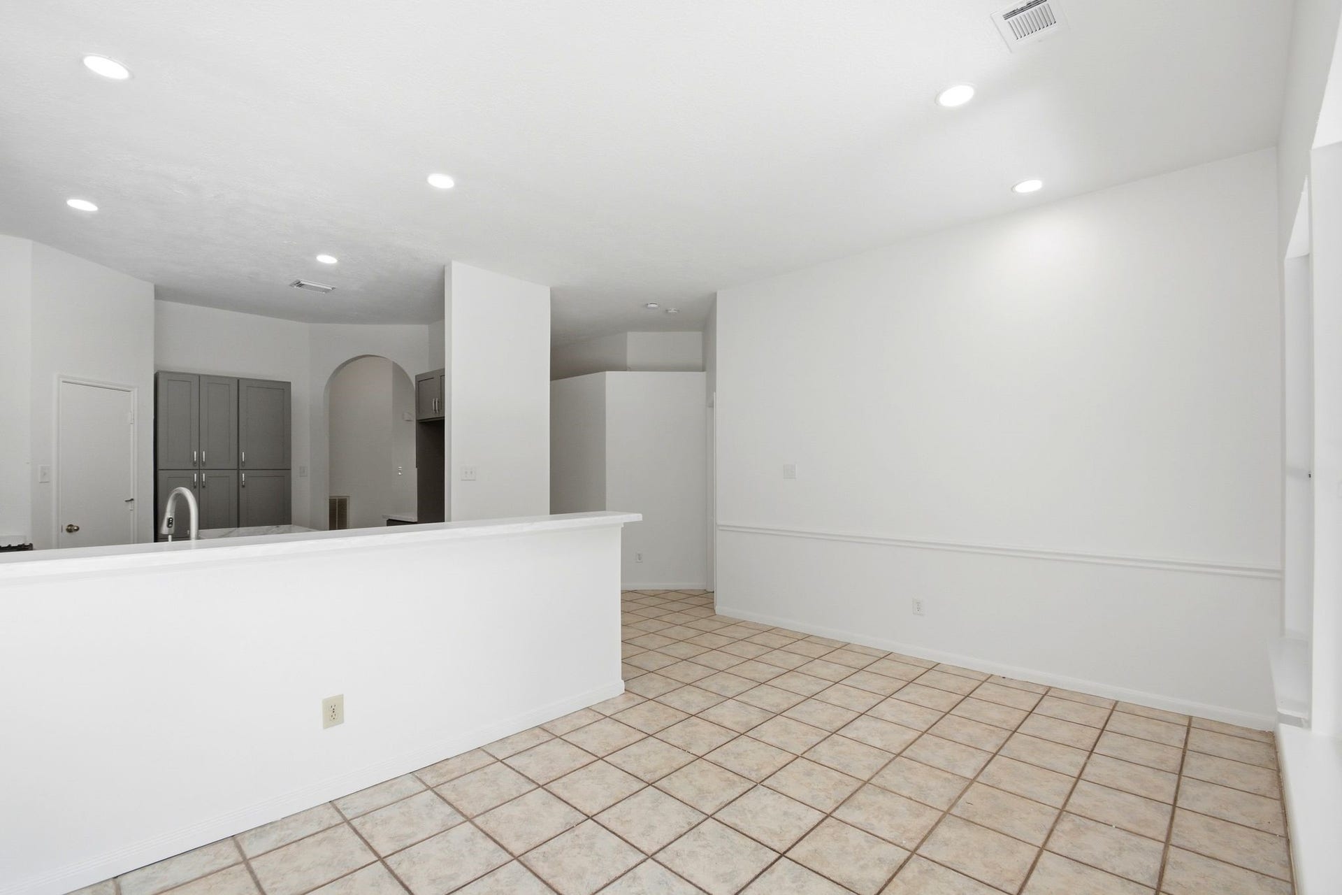 16918 Serenity Cove Circle, Friendswood, TX 77546 16918 Serenity Cove Circle, Friendswood, TX 77546