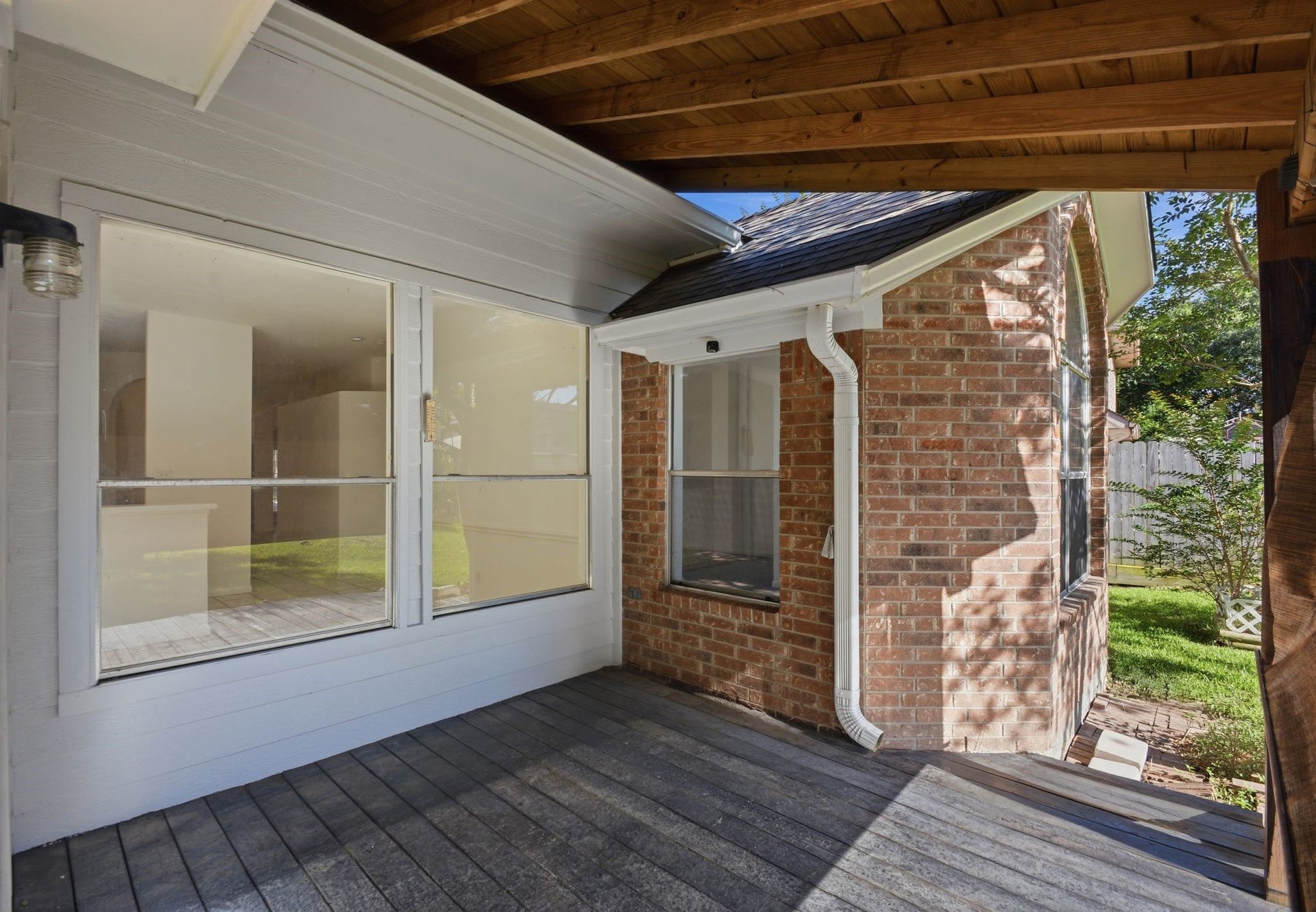 16918 Serenity Cove Circle, Friendswood, TX 77546 16918 Serenity Cove Circle, Friendswood, TX 77546