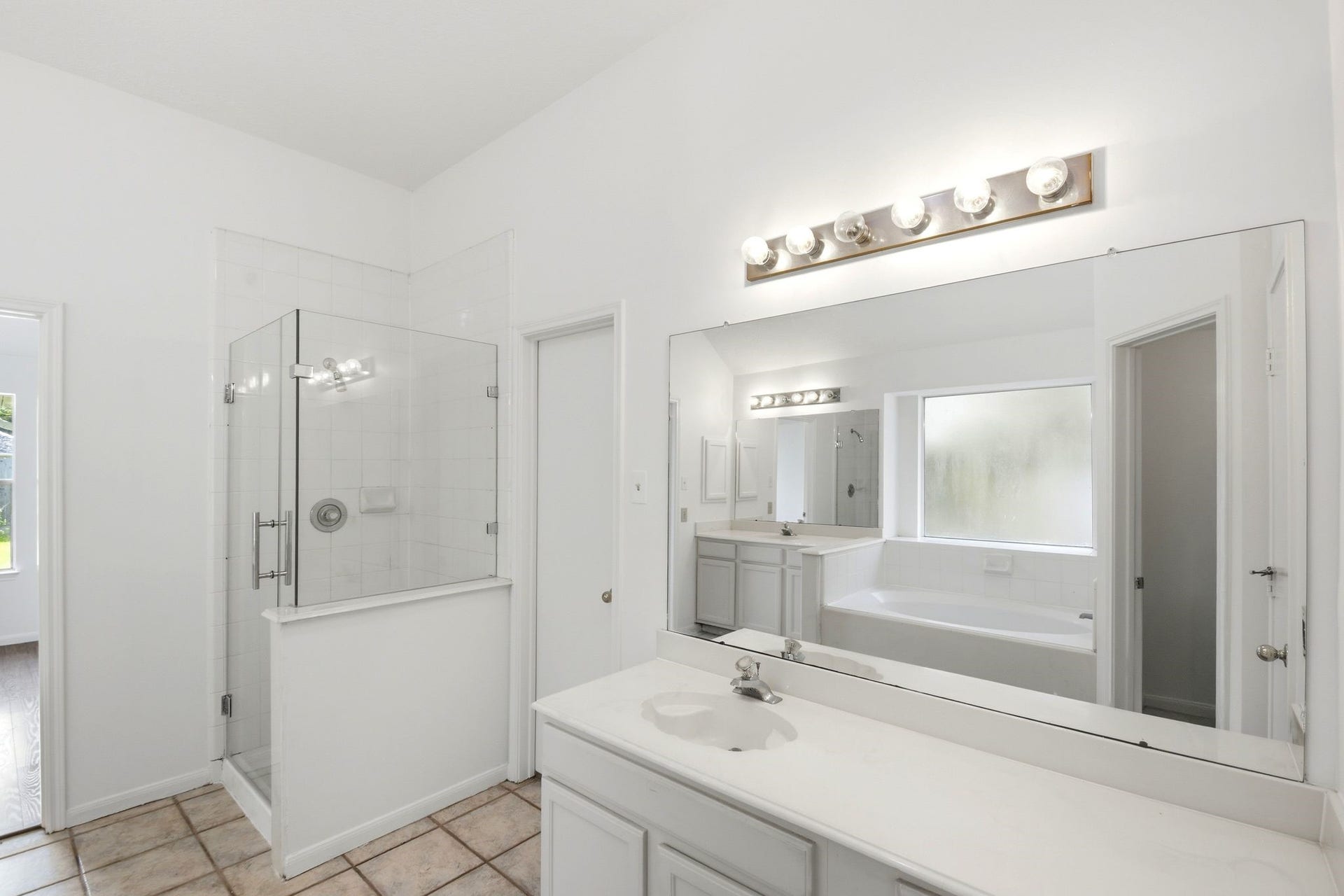 16918 Serenity Cove Circle, Friendswood, TX 77546 16918 Serenity Cove Circle, Friendswood, TX 77546