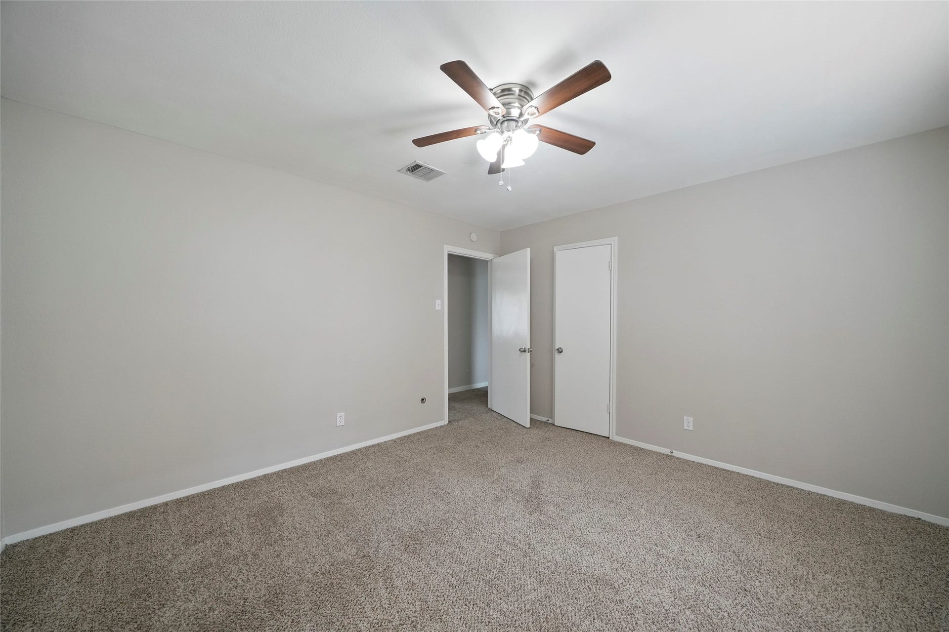 643 Ames Street, Spring, TX 77373