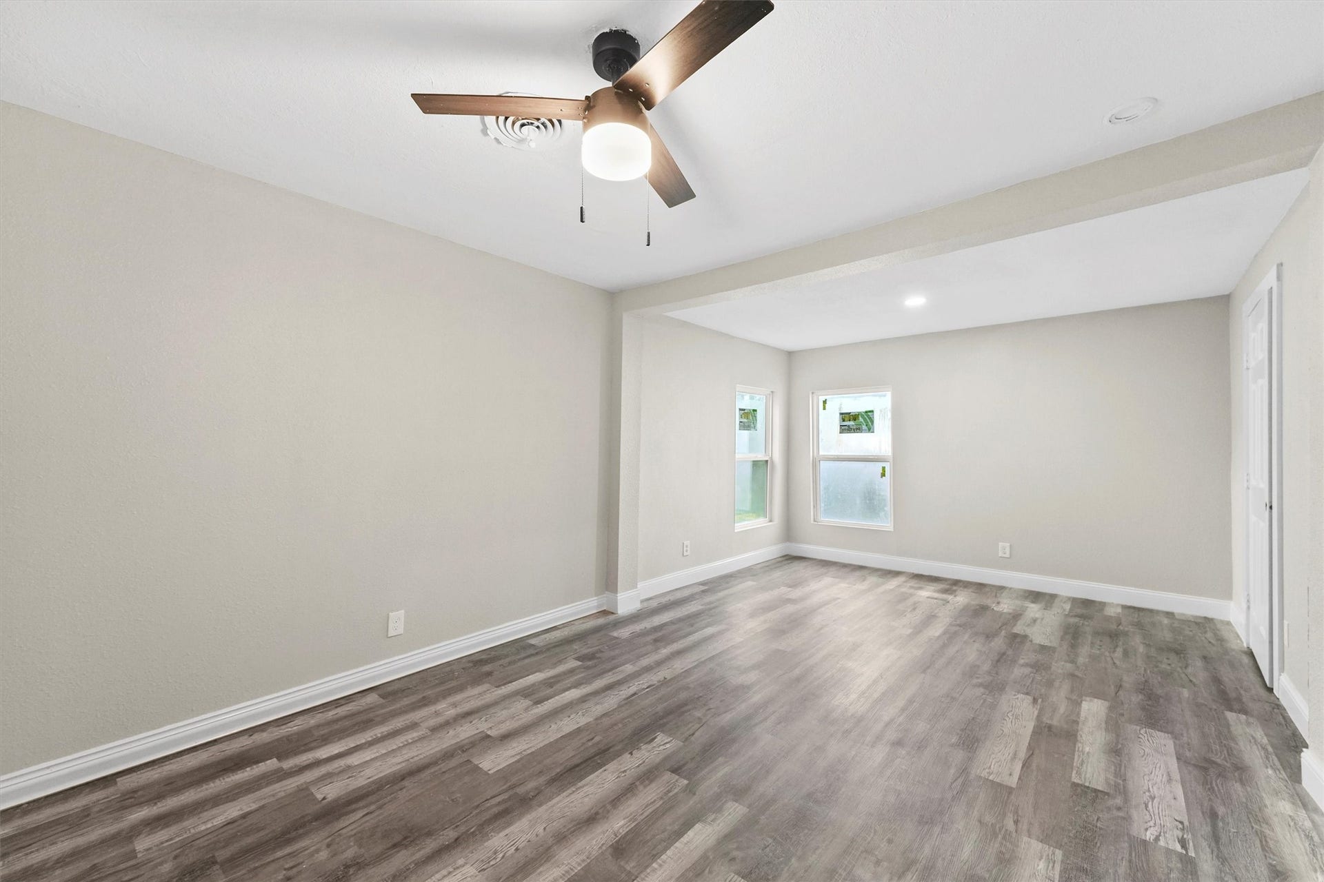 1405 Palm Street, La Marque, TX 77568 1405 Palm Street, La Marque, TX 77568