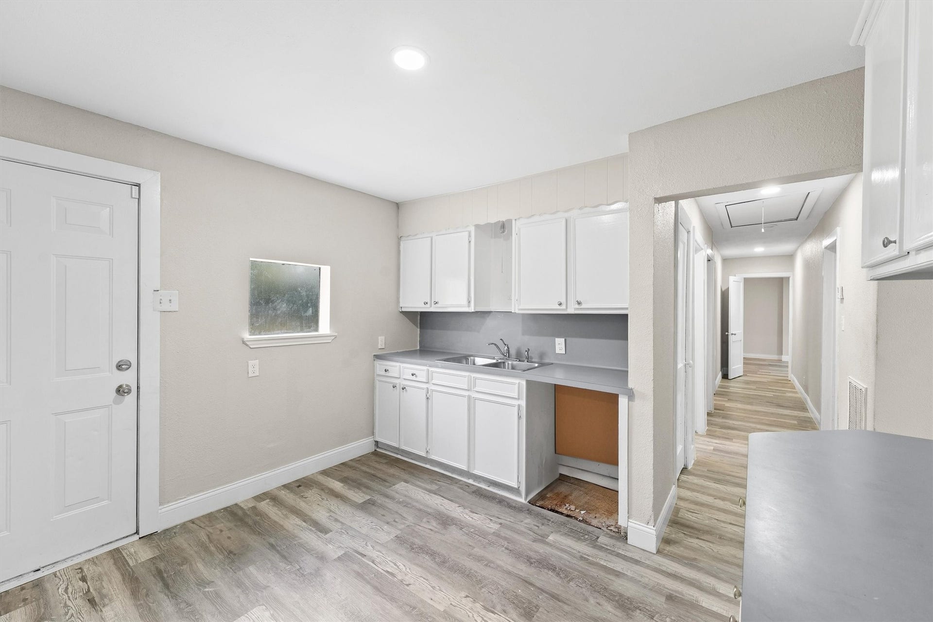 1405 Palm Street, La Marque, TX 77568 1405 Palm Street, La Marque, TX 77568