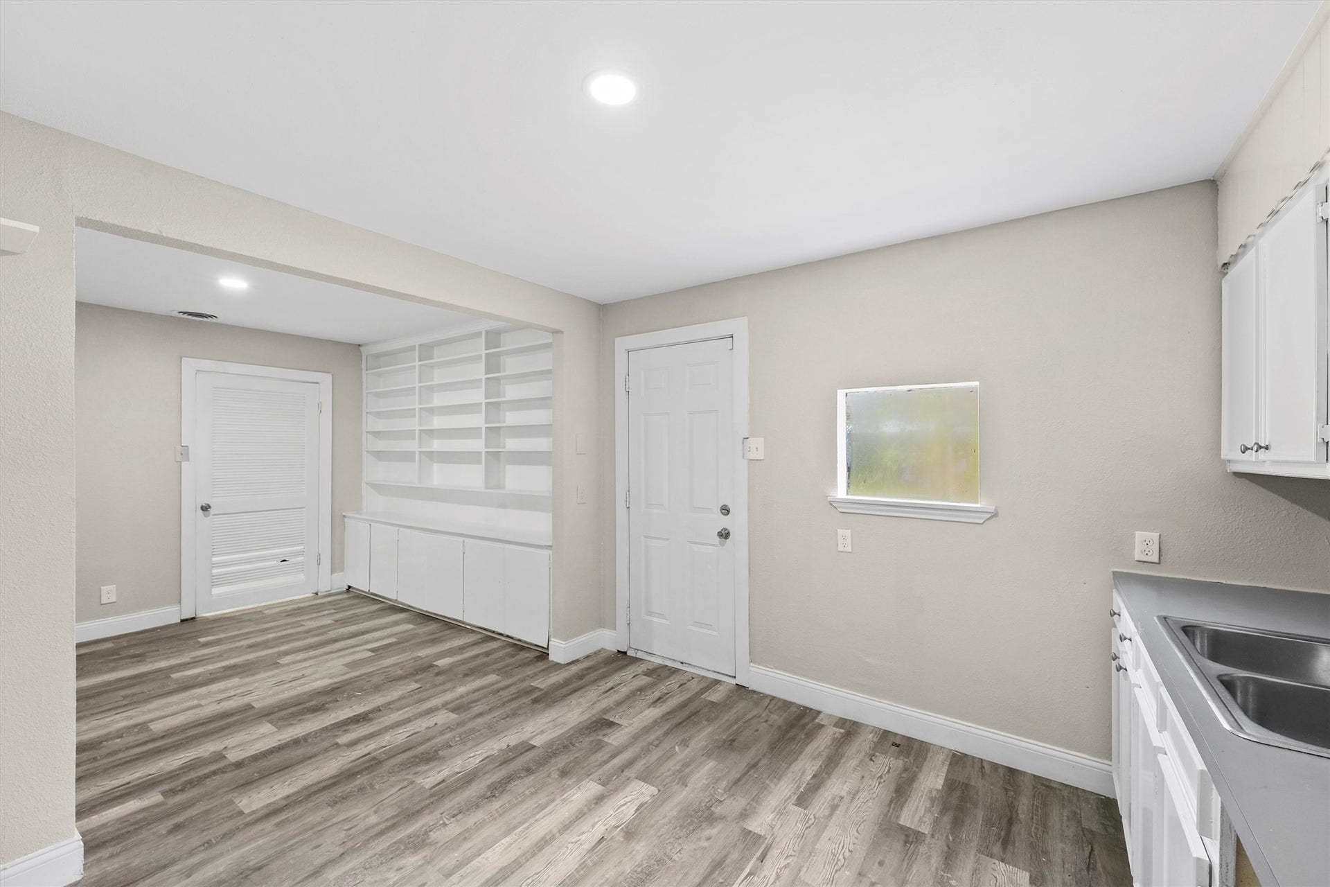 1405 Palm Street, La Marque, TX 77568 1405 Palm Street, La Marque, TX 77568