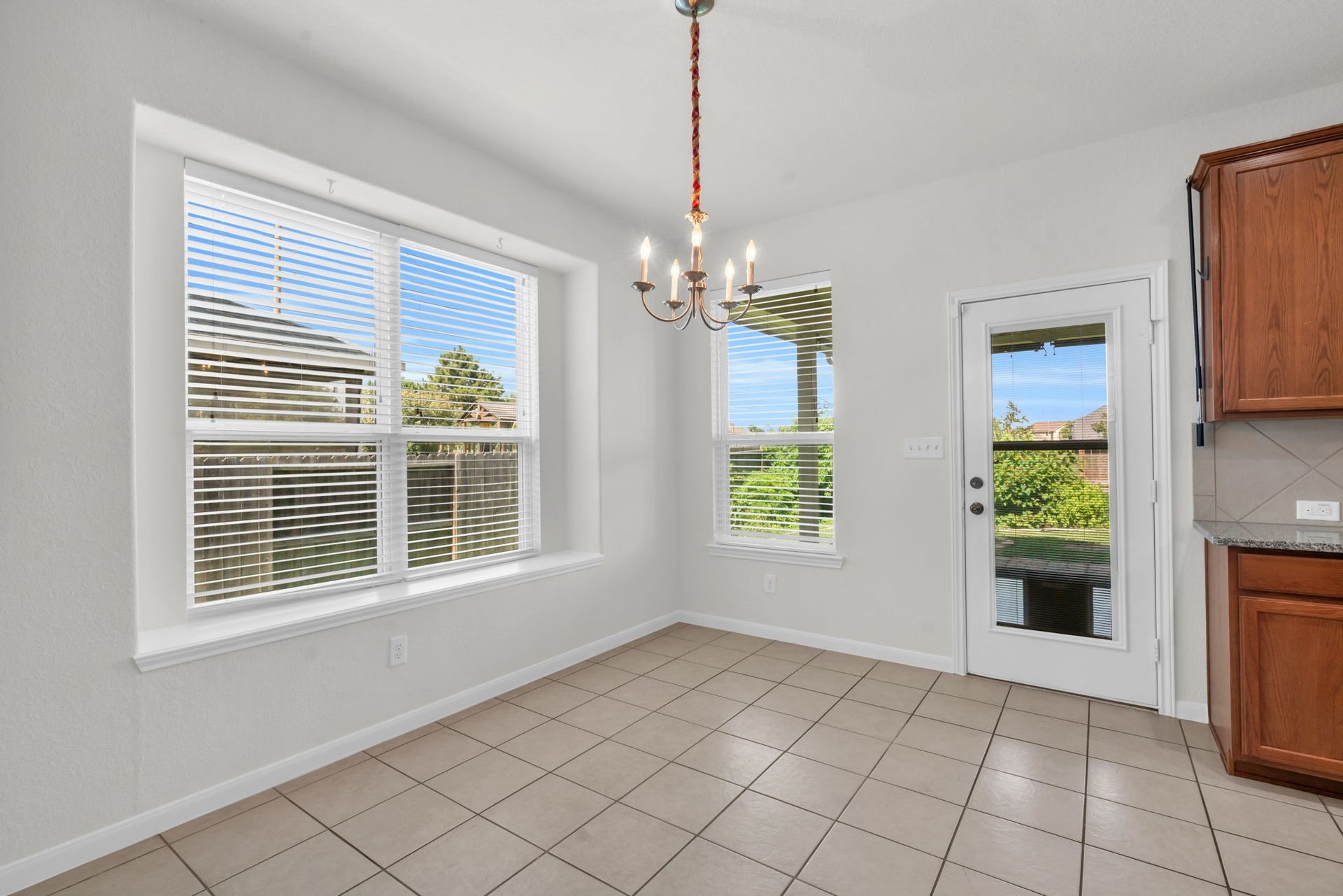 9978 Golden Field Lane, Brookshire, TX 77423 9978 Golden Field Lane, Brookshire, TX 77423