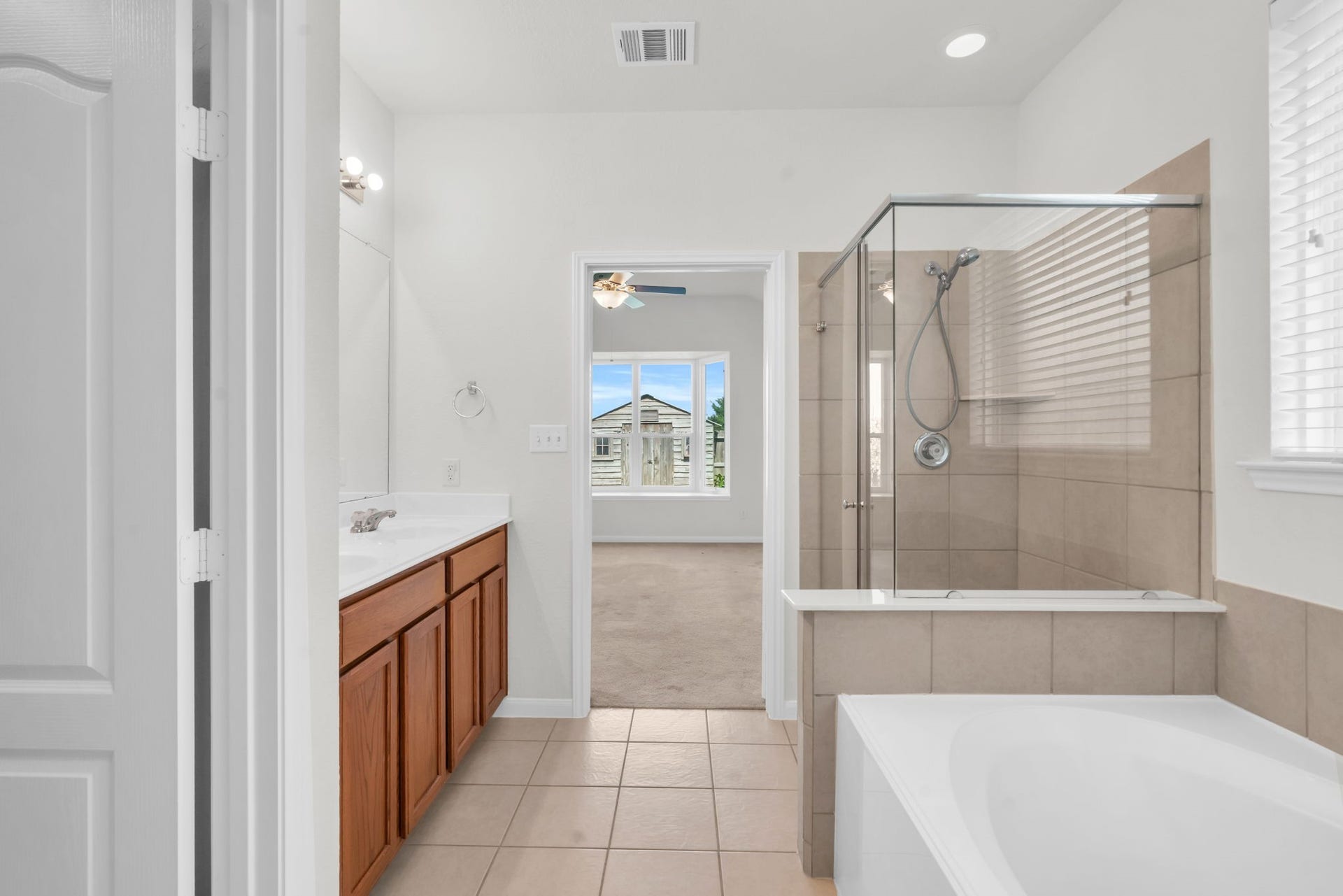 9978 Golden Field Lane, Brookshire, TX 77423 9978 Golden Field Lane, Brookshire, TX 77423
