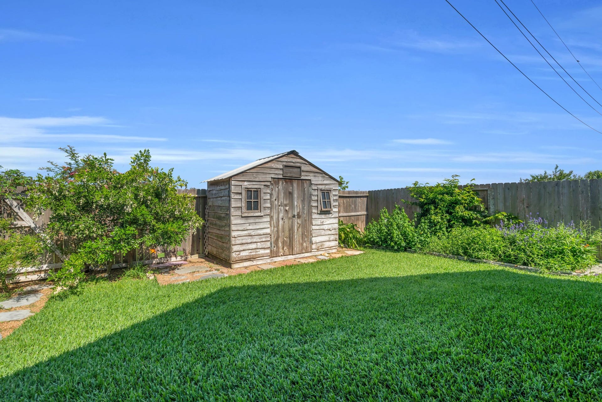 9978 Golden Field Lane, Brookshire, TX 77423 9978 Golden Field Lane, Brookshire, TX 77423