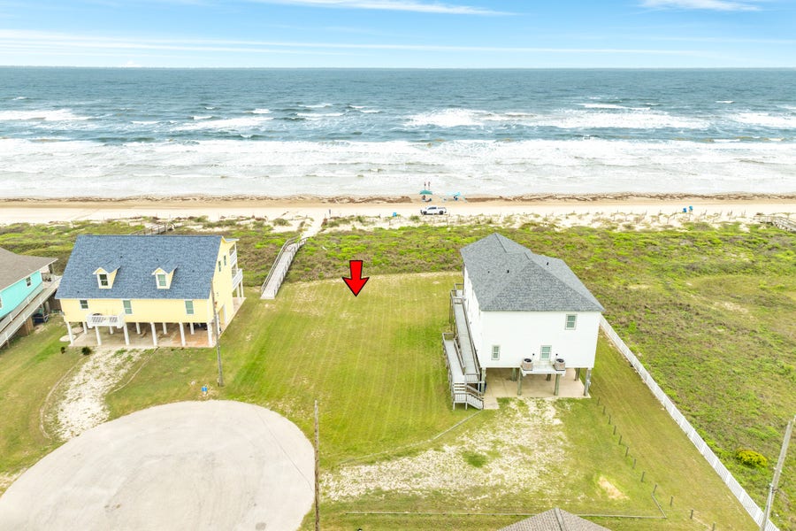 Property photo for 6 Velasco Shores Drive, Surfside Beach, TX