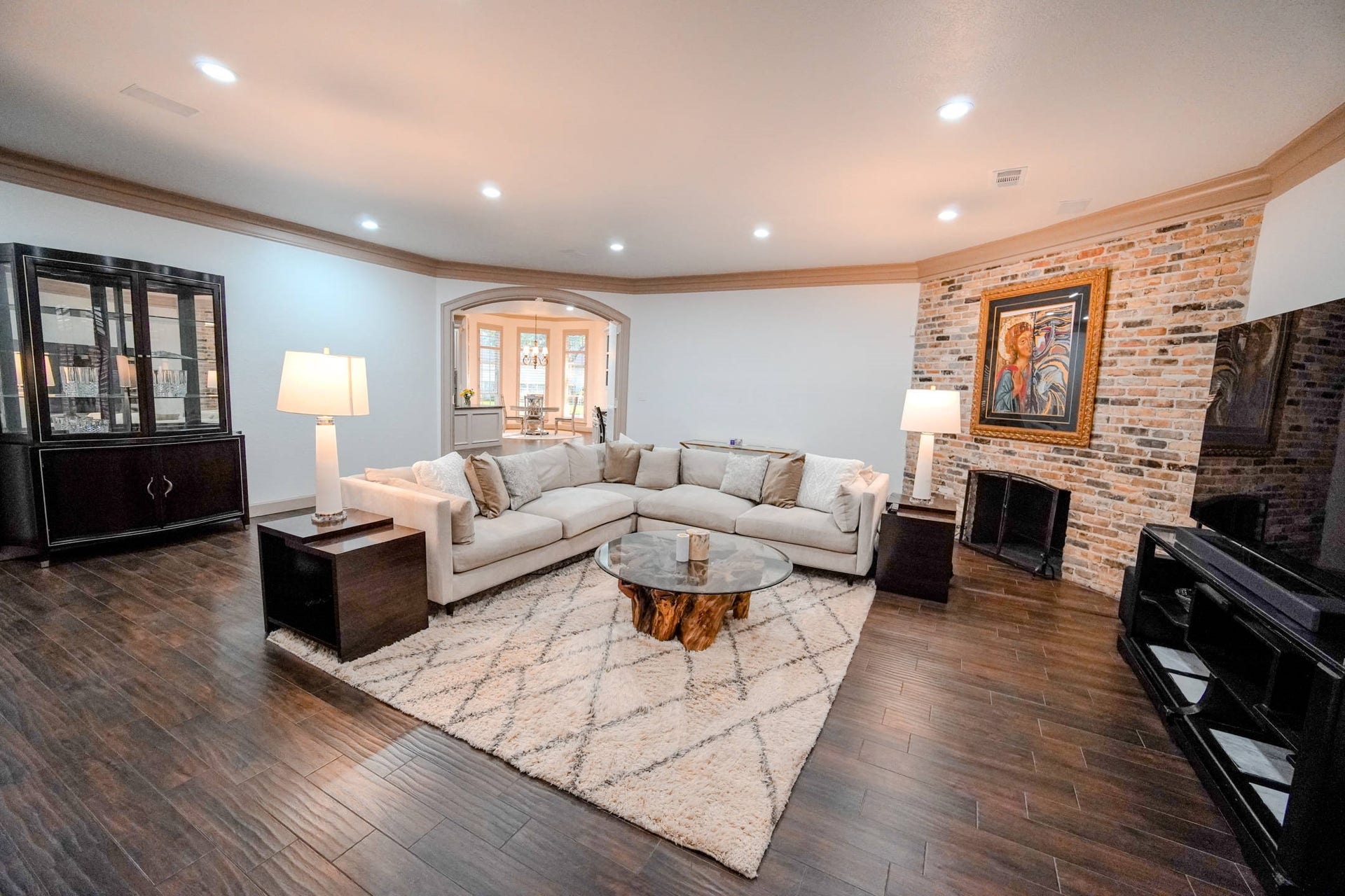 60 Champion Villa Drive, Houston, TX 77069