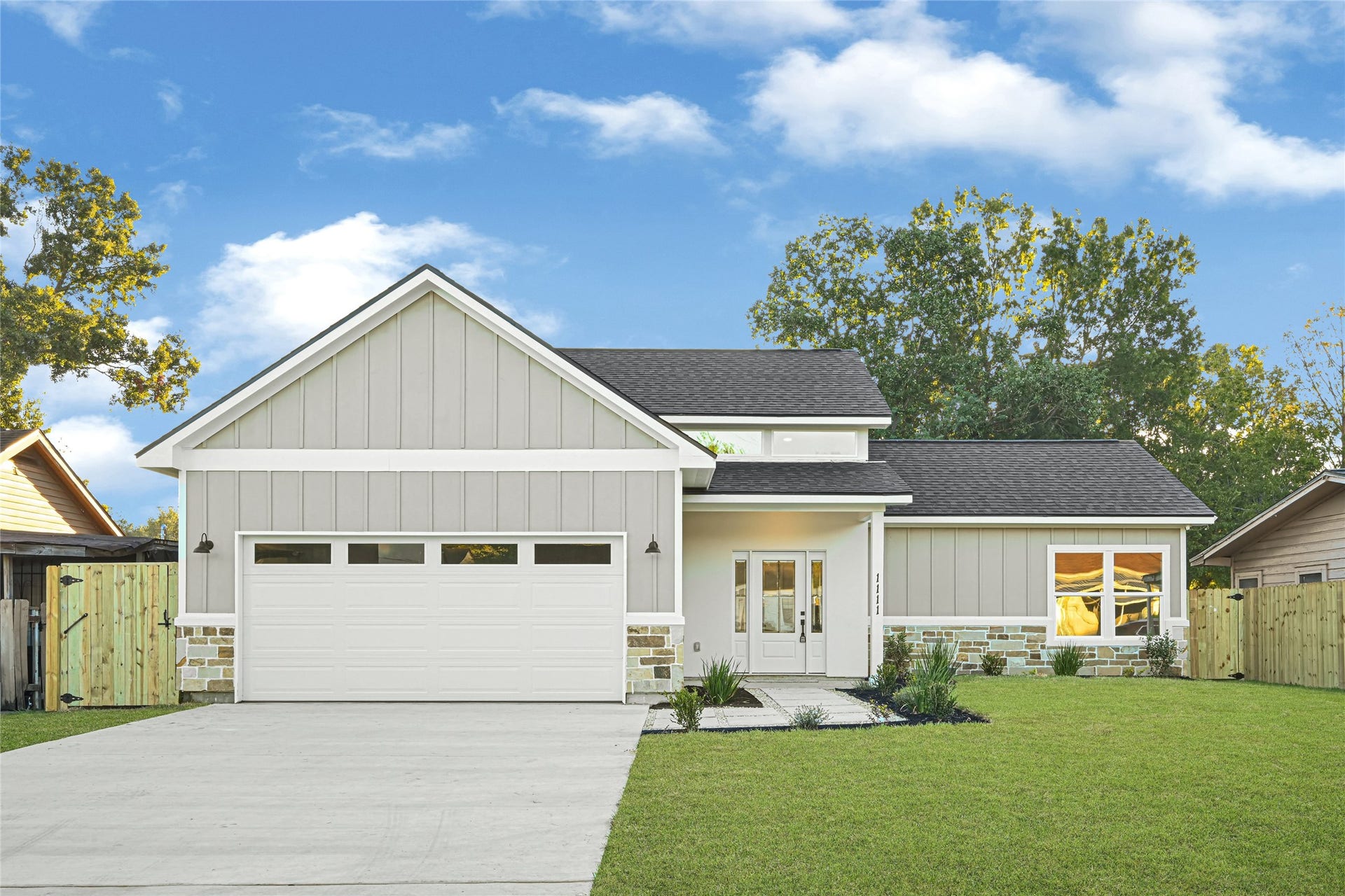 1111 Sunset Drive, Pasadena, TX 77506 1111 SUNSET DR
PASADENA, TX 77506