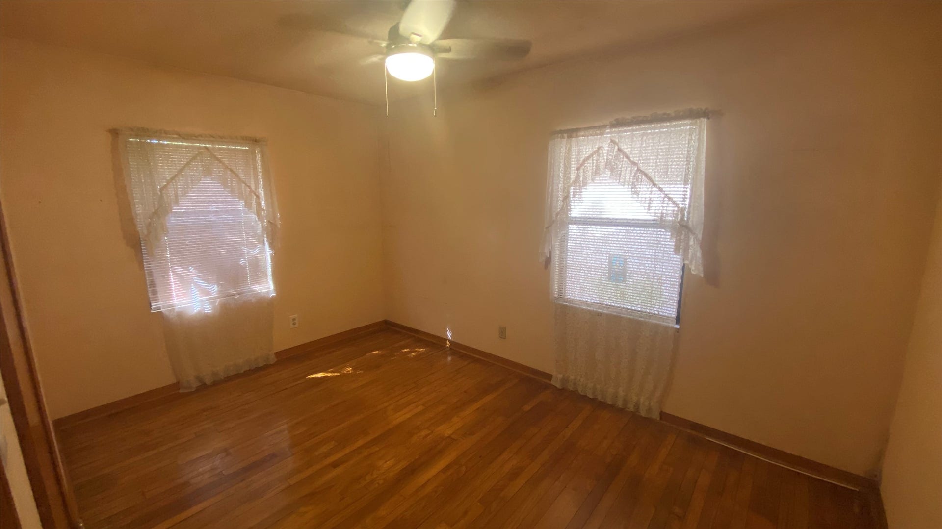 938 Kress Street, Houston, TX 77020 Bedroom #1