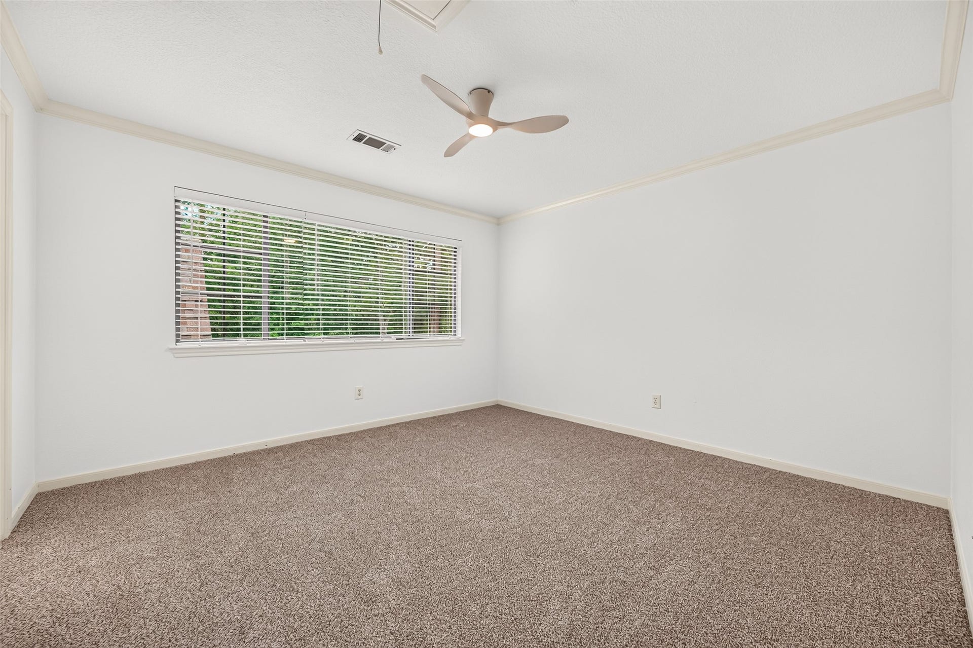 2 Turtle Rock Court, Spring, TX 77381 2 Turtle Rock Court, Spring, TX 77381