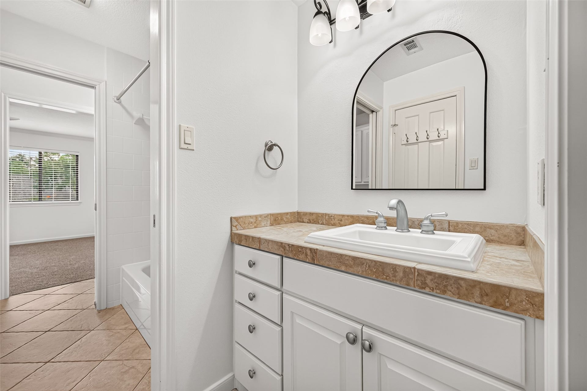 2 Turtle Rock Court, Spring, TX 77381 2 Turtle Rock Court, Spring, TX 77381