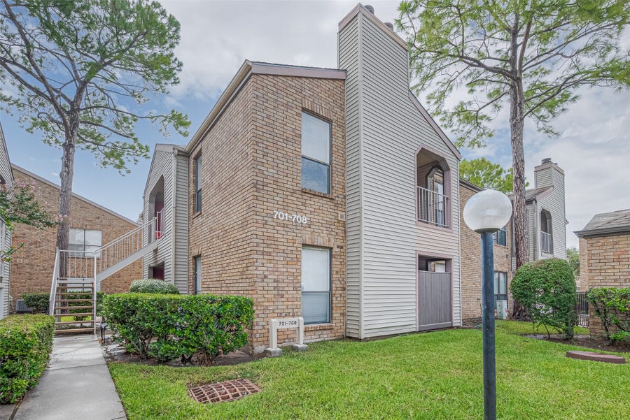 Property photo for 2025 Augusta Drive, #701, Houston, TX