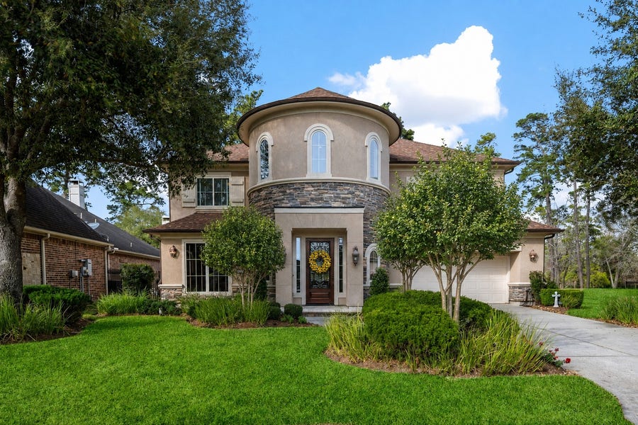 Property photo for 3303 N Cotswold Manor Drive, Kingwood, TX
