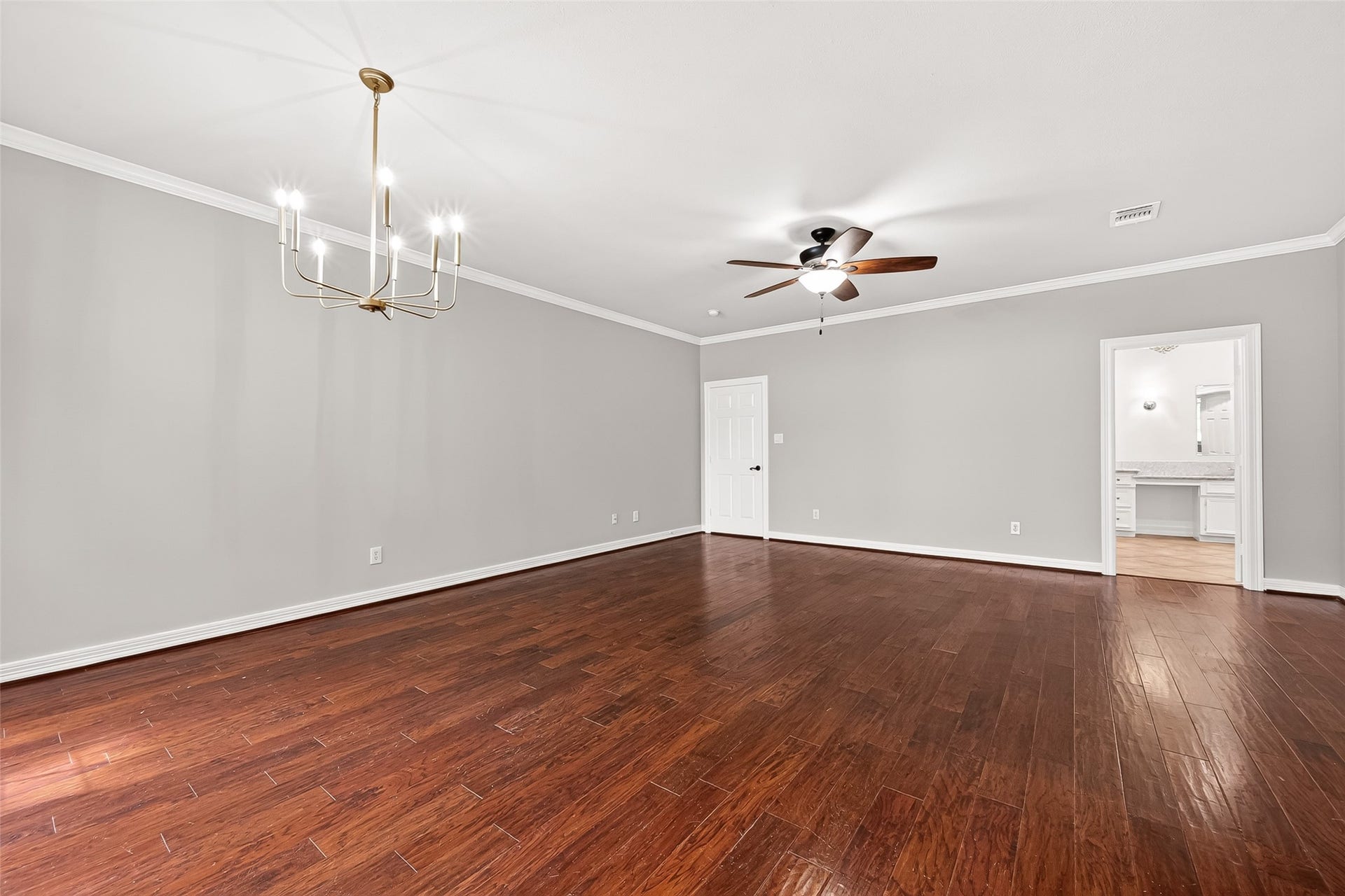 4219 Fisher Lake Drive, Richmond, TX 77406