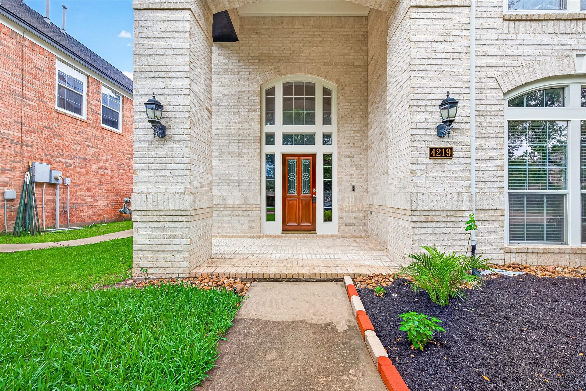 4219 Fisher Lake Drive, Richmond, TX 77406